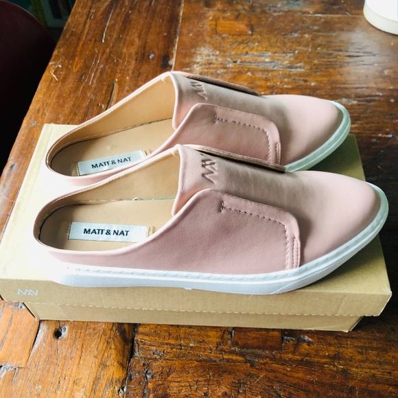 Matt & Nat NEW Elma VEGAN slides US10 EU 41 - Picture 1 of 8